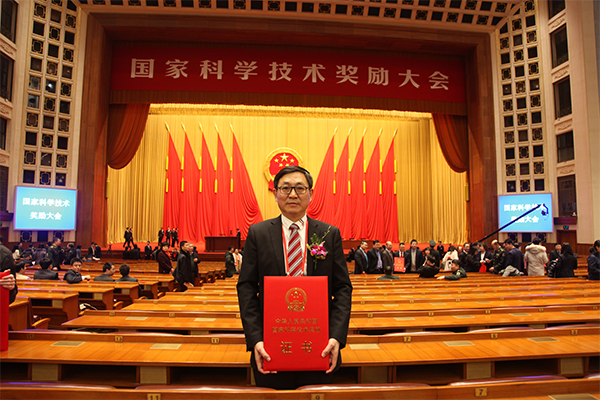 http://www.ysu.edu.cn/__local/3/F5/B1/7409FC6F5342B7B4B0CC0BDB058_522831BD_4FCB8.jpg