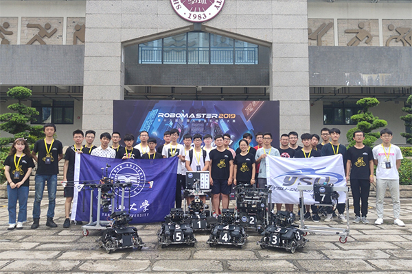 Ysu Wins Awards In The 18th National College Robot Competition Robomaster Masters Competition Yanshan University