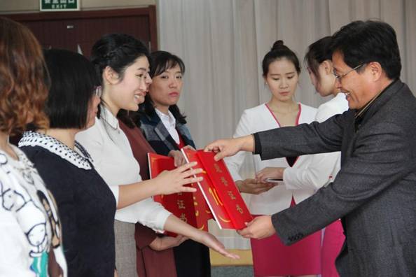 http://www.ysu.edu.cn/__local/0/B9/4B/3ACCA26DCB7E7B8EF3E60018738_F9358E55_134FF.jpg